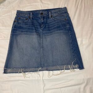 Vineyard Vines Denim Frayed Jean Skirt